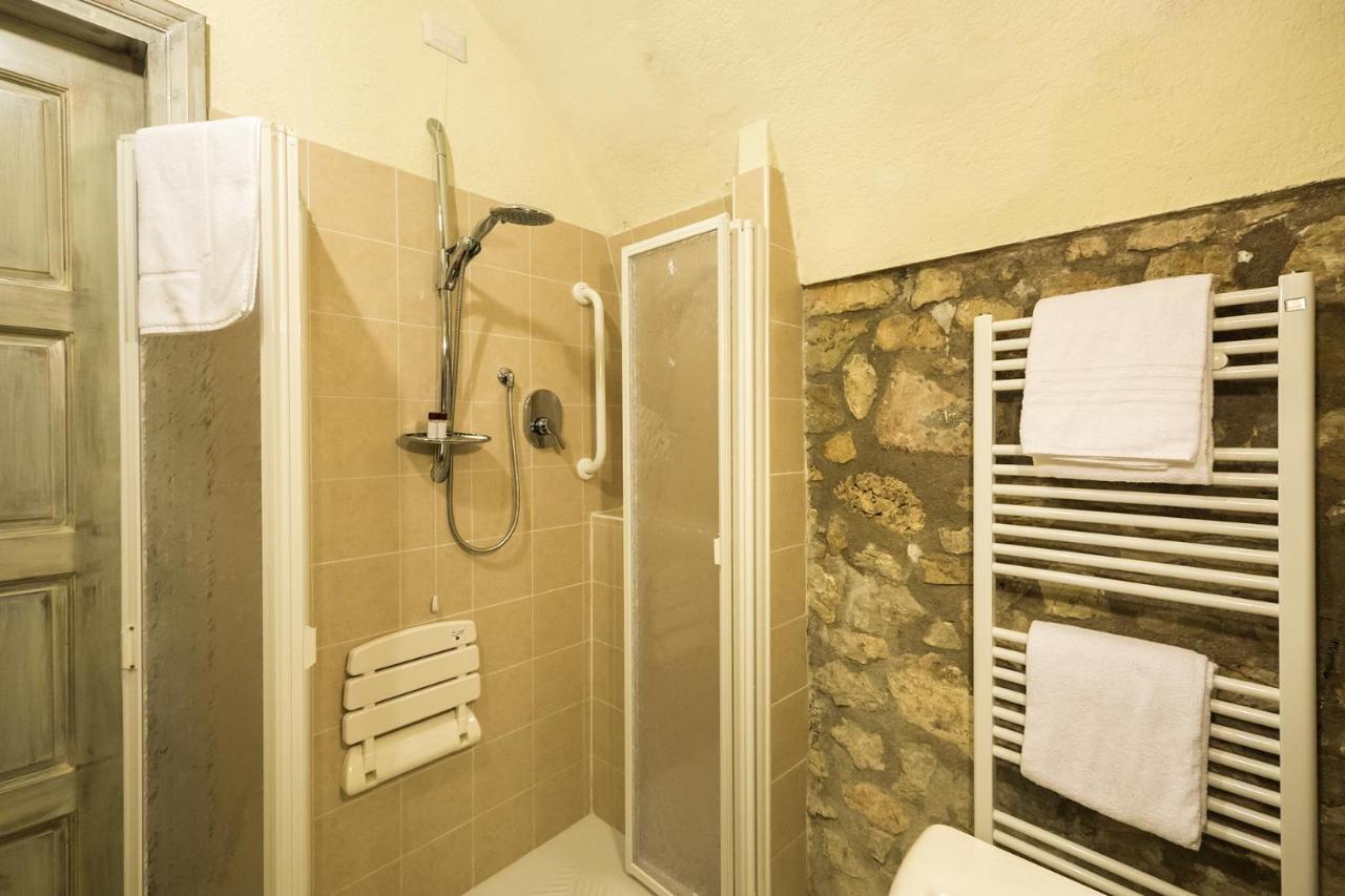 Agriturismo La Commenda-Adults Only Cascia Szoba fotó